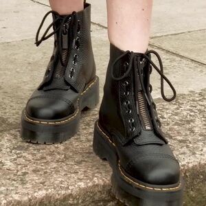 Dr Martens Sinclair Boots